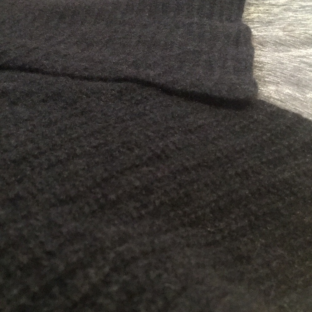 Sweater - Picture 3 of 3